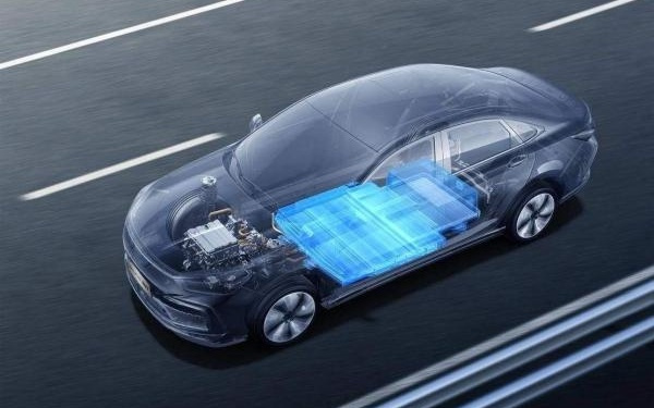 全球电动车电池战报：宁德时代一骑绝尘 韩企份额遭挤压