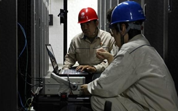 上海首次验证“电算协同”新模式，算力“跨越千里”仅需3分钟