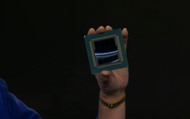 AMD公布首款2nm EPYC Venice Zen6 CPU和Instinct MI455X GPU