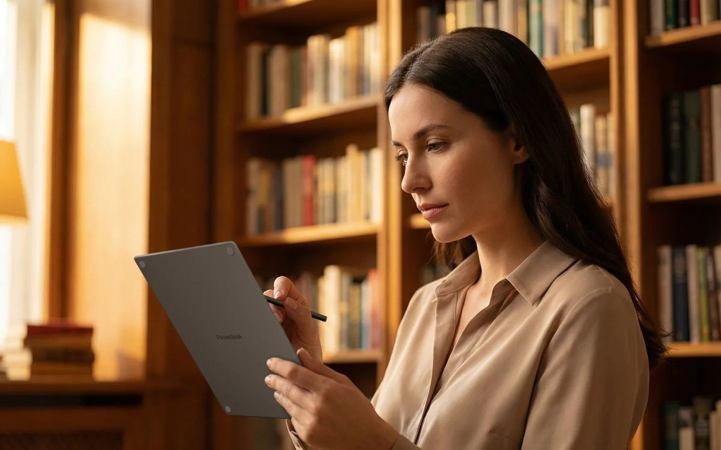 PocketBook新电纸书来袭，10.3英寸屏仅厚5.15毫米！