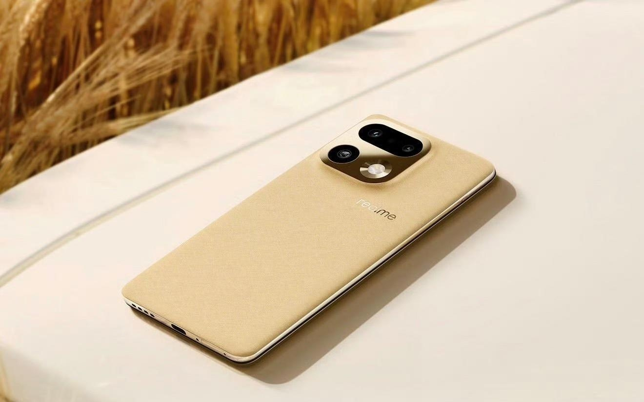 真我数字系列影像超大杯配置曝光，还有万级大电池新机