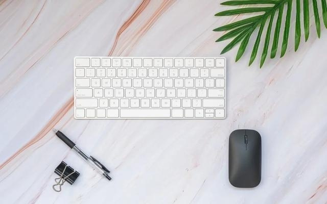 一台接收器就能捕捉输入内容，警惕无线键鼠“隔空取物”式窃密