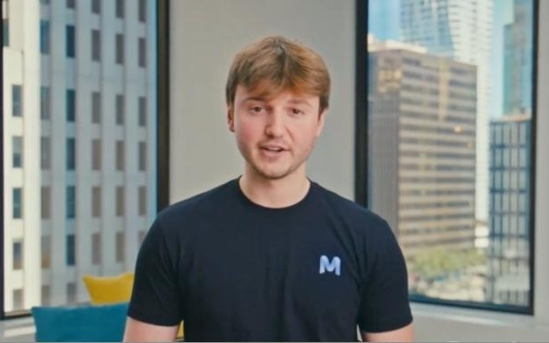 哈佛辍学三兄弟，三年干出百亿独角兽！OpenAI、英伟达都是它客户