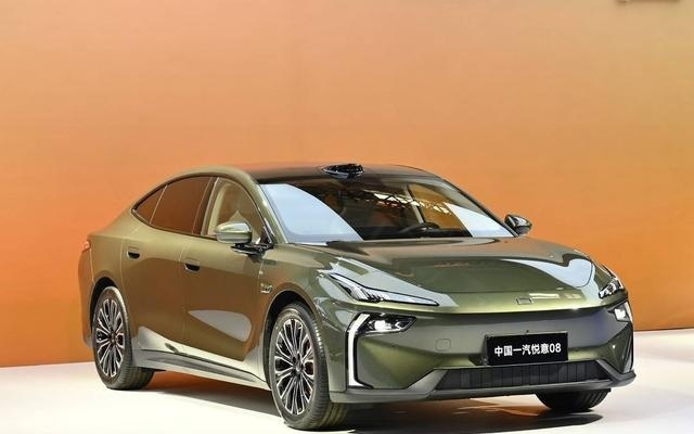 中国一汽首个独立新能源品牌诞生，首款车型悦意08直接杀入14万区间