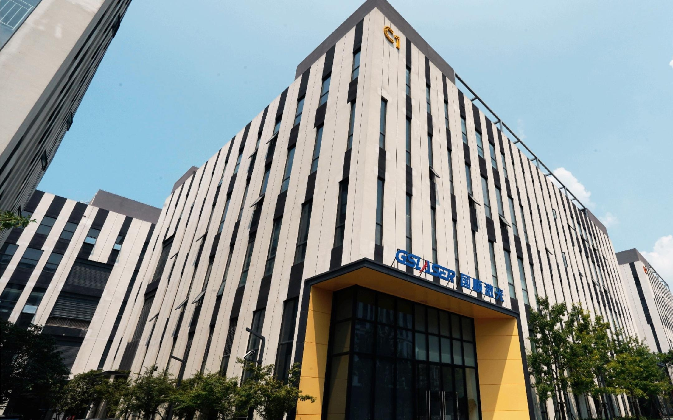 从激光器到AI光纤：一家苏州创业公司的技术突围