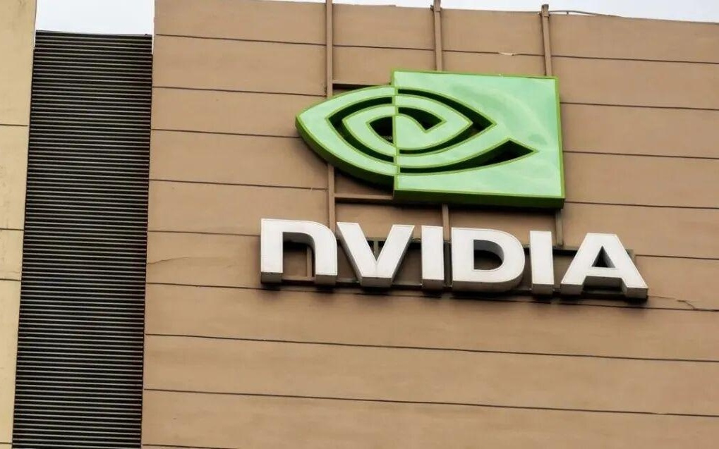 英伟达，市值一夜蒸发了一个“英特尔”