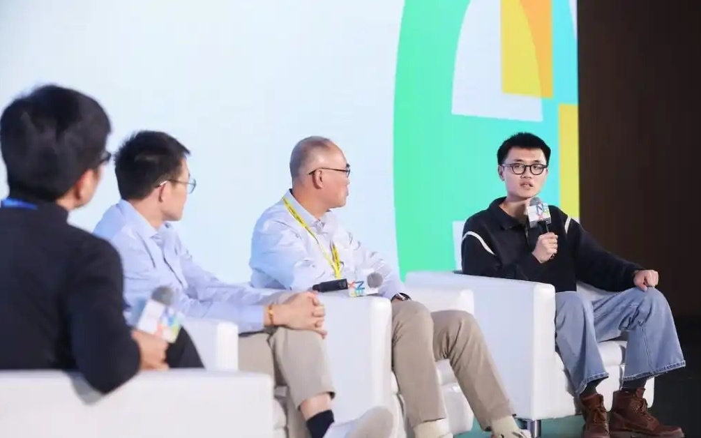 从北大外语硕士到阿里最年轻P10:林俊旸的千问三年