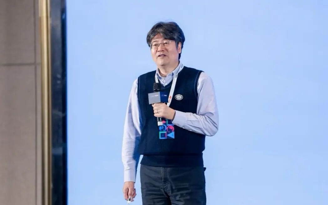 海光CPU创始人唐志敏：异构计算已成必然，软件决定芯片胜负丨GAIR 2025