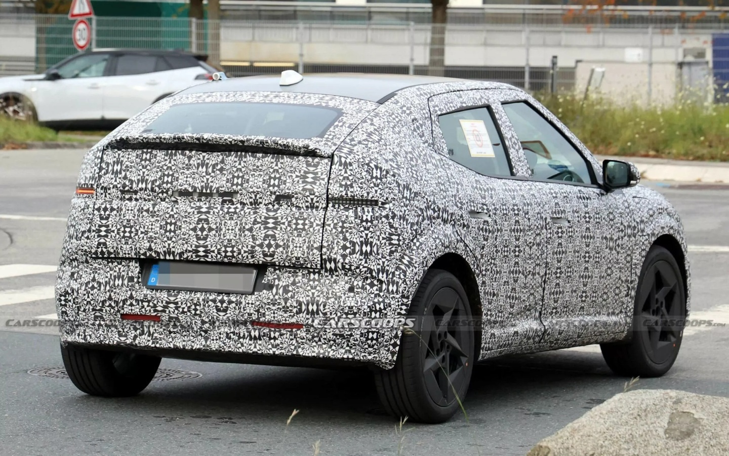 现代Ioniq 3细节曝光：搭载400V平台，最大续航644km