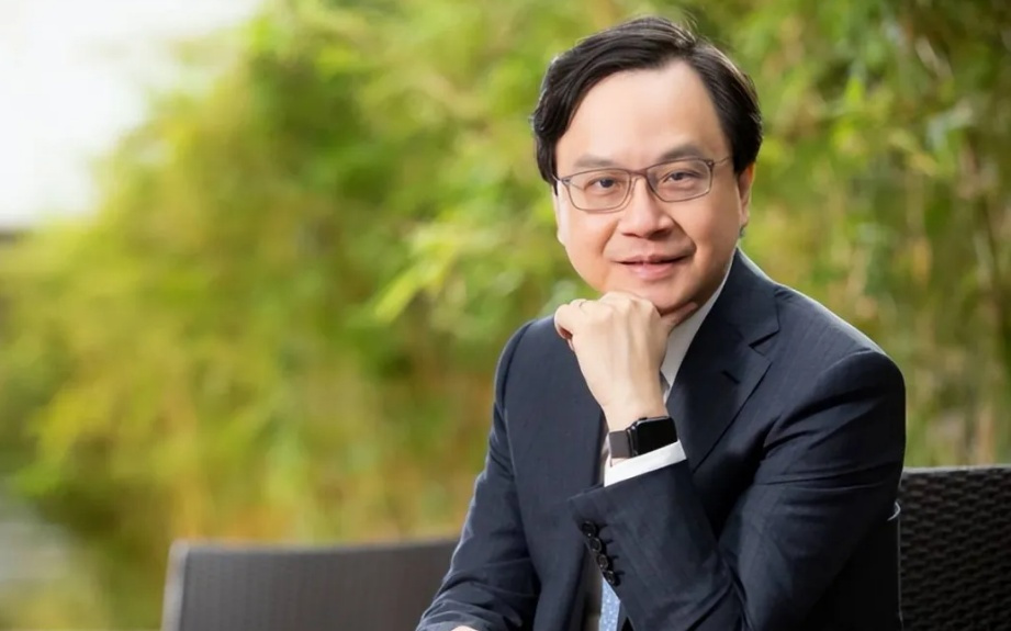 两位中国学者分别收获国际大奖，均为首获该奖的亚洲学者