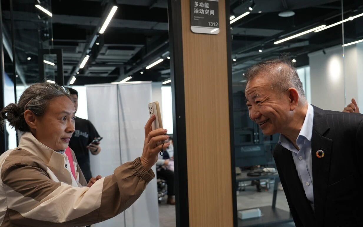 “银发智创空间”在广州启动，打造“老有所为”活力新平台