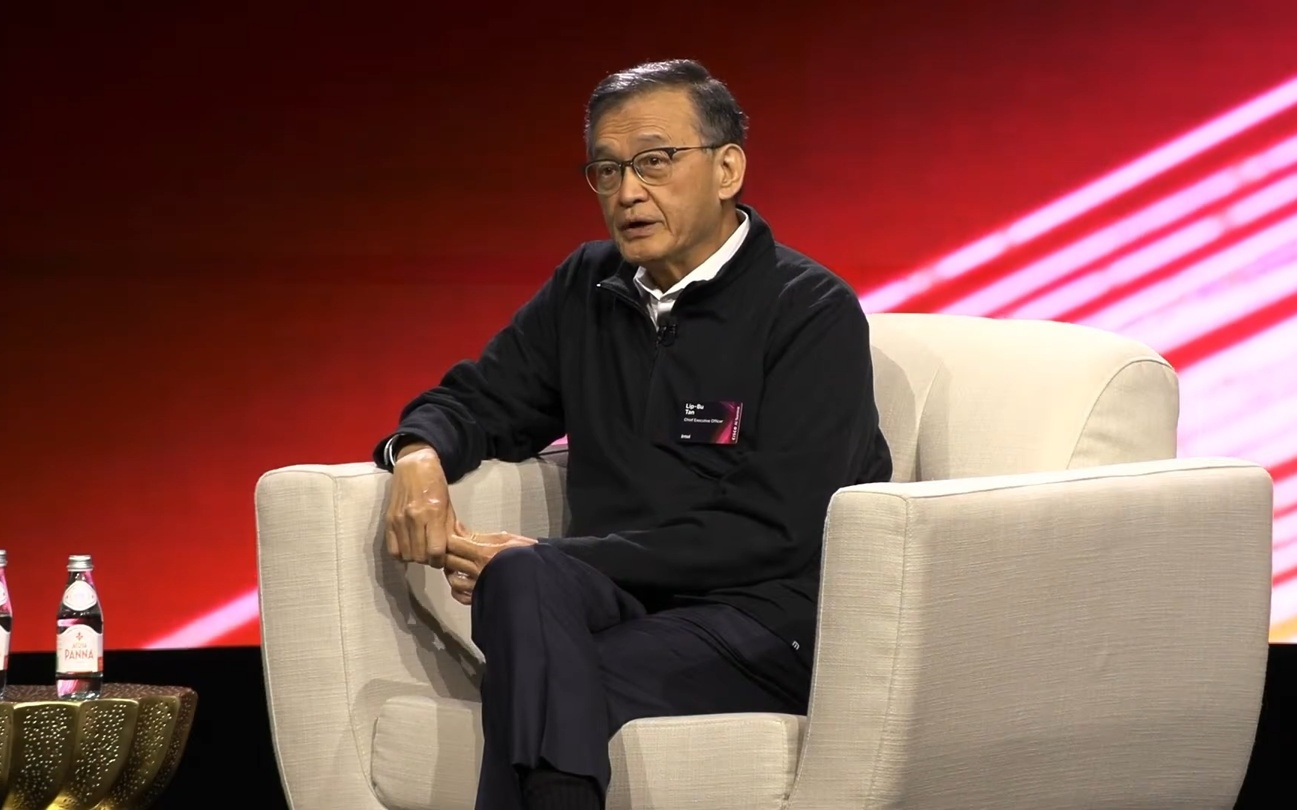 英特尔CEO陈立武披露14A时间规划：2028年风险试产，2029年量产