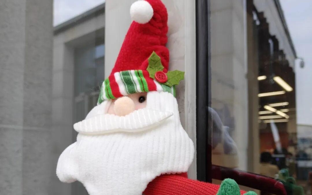 外观不变,硬件小改,一加凭啥能把这套娃机卖到2千?