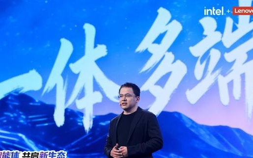 从万物互联到万物AI：智能体大脑+操作系统小脑 探索“物理AI”终端新形态