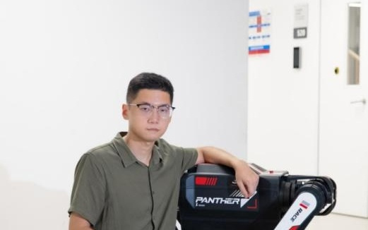 浙大博士造出「机器人界的F1」：不卷脑子卷身体，要比博尔特跑得快
