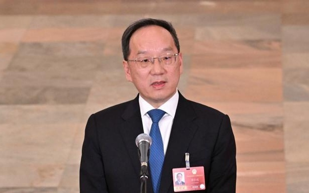 工业和信息化部部长李乐成：我国人工智能核心产业规模超1.2万亿元