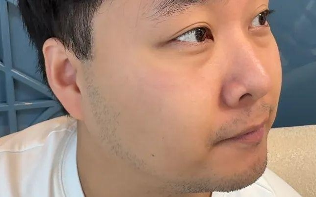又学苹果了？vivo 这款新品好像不是Vision Pro 平替。。。