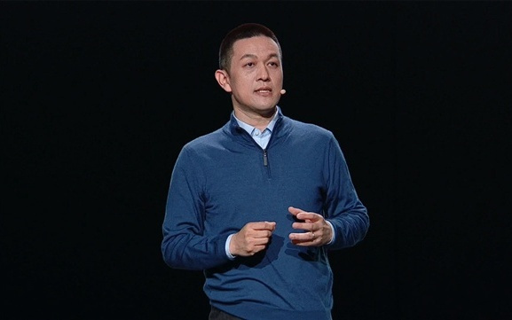 蔚来李斌谈新能源汽车越做越重：对路面影响显著 行业要有清晰指引