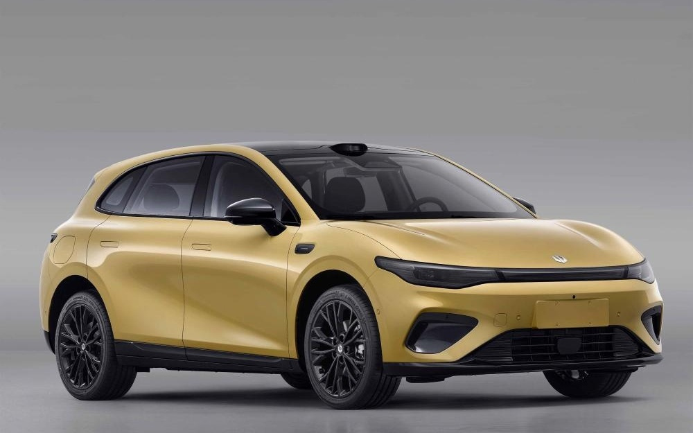 限时9.28万元！零跑Lafa5比预售低1.3万开卖，半小时大定3000台