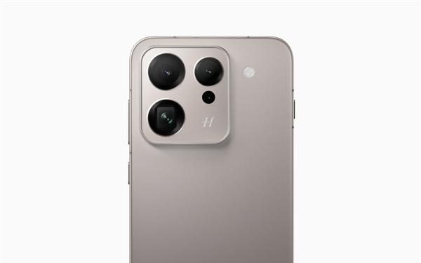 OPPO Find X9外观引热议 周意保：不是真机
