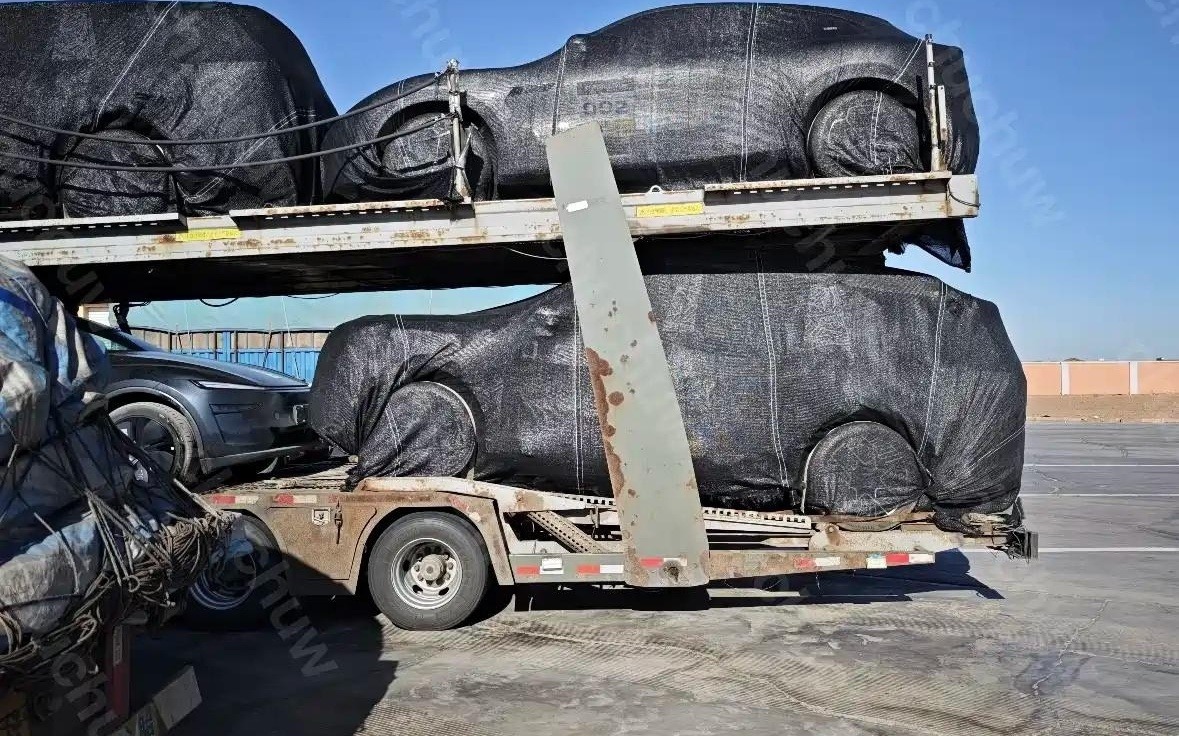 消息称小米汽车明年拟推4款新车，包含2款增程SUV