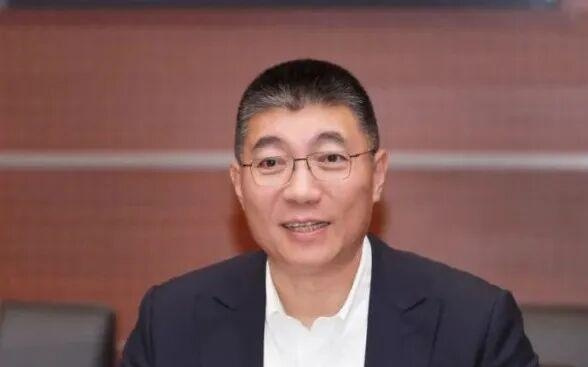 55岁三星“长公主”李富真露面，曾不顾反对嫁给其司机，2019年离婚时付给男方141亿韩元