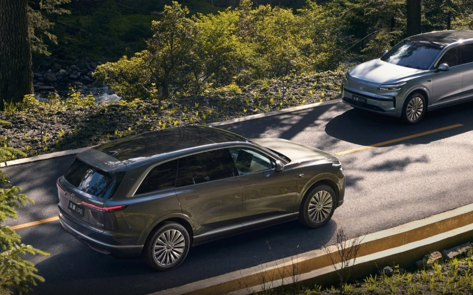 蔚来全靠“大车”？第三季度营收增长超16%，李斌：四季度将实现十年来首次盈利