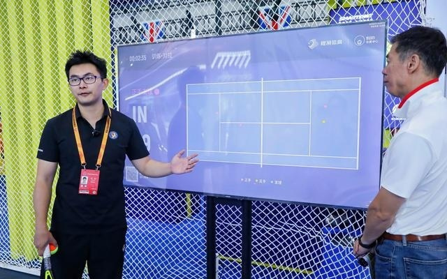 2025年服贸会|橙狮慧影Smartshot：以AI赋能，解锁体育运动“智”趣新体验