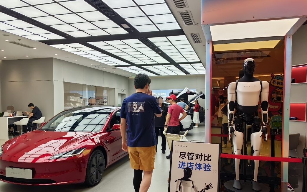 新势力“围攻”Model Y！