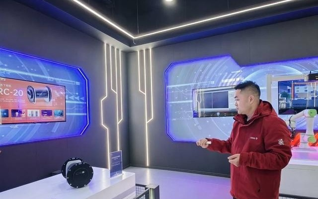 航天馆即将亮相 黑科技穿云透雾 内江高新区未来产业“加速跑”｜新春走基层