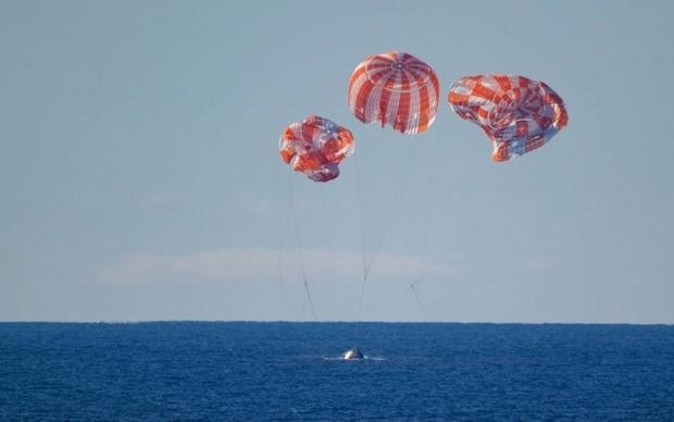 “阿耳忒弥斯2号”返航:隔热罩扛住2760℃高温“烤”验,并创造多项纪录