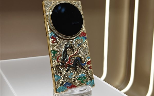 机圈再添新玩家！追觅砸百亿造手机 魅族万志强送祝福