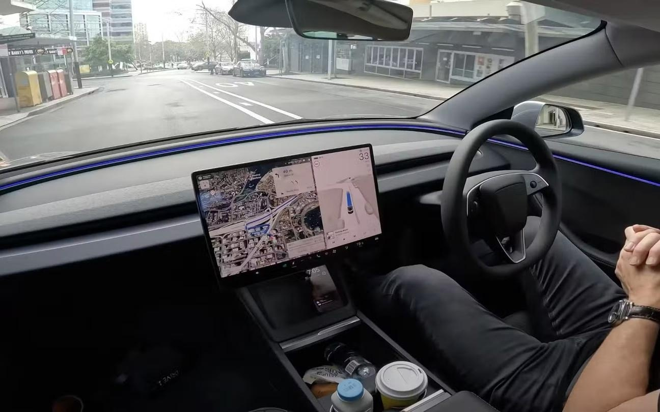 欧洲安全机构公开批评特斯拉FSD:危险且不负责任,命名存在误导