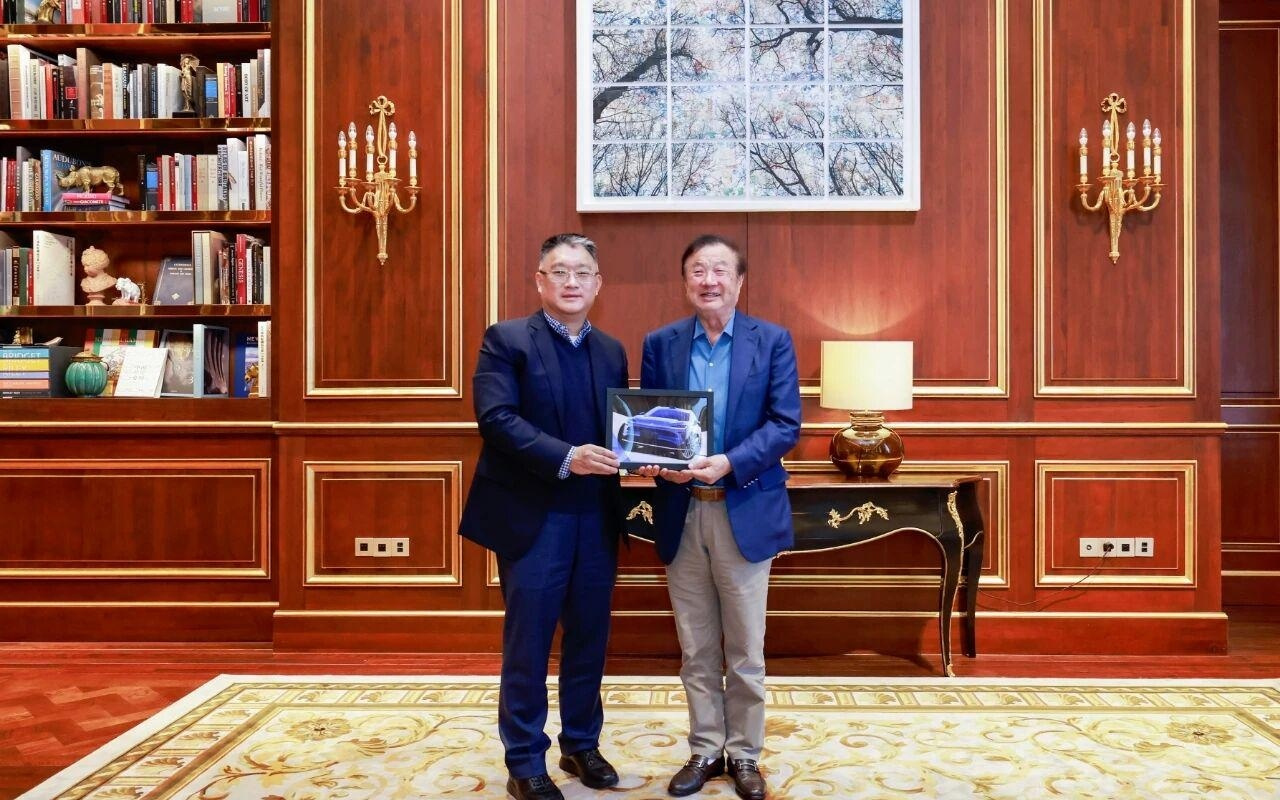 上汽集团总裁贾健旭拜访华为创始人任正非，共商尚界品牌合作再深化