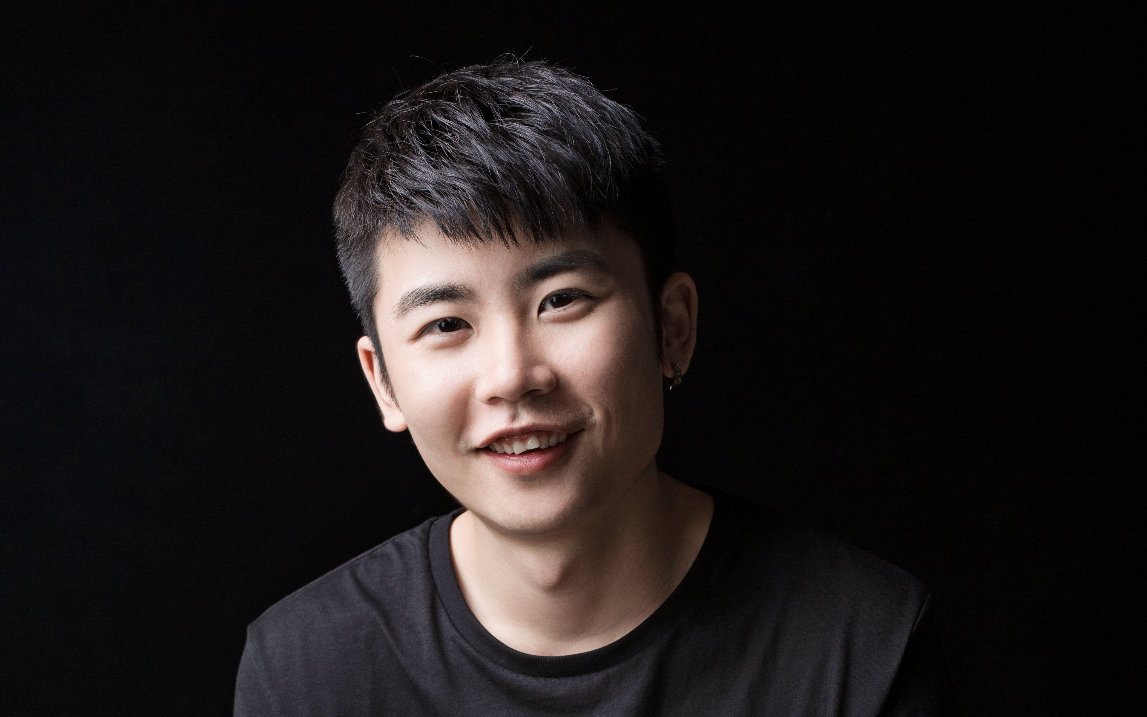 「一人一天一部剧」时代降临,但AI短剧供给过剩不是末日|专访巨日禄杰夫