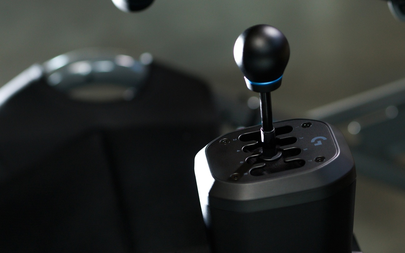 罗技G推出赛车模拟排档杆RS H-Shifter：7+1档，霍尔传感器