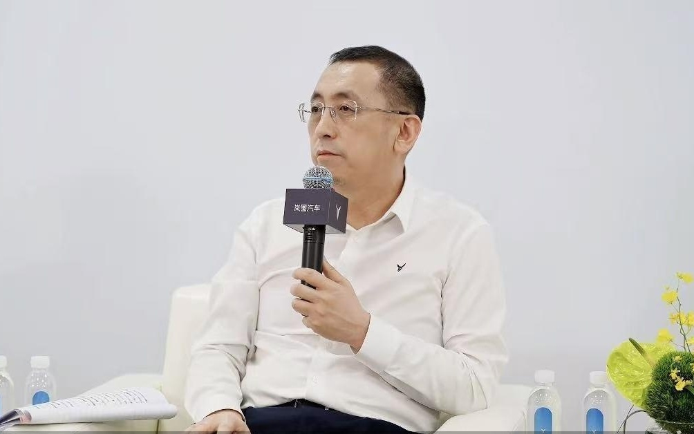 岚图卢放:刀刃向内降本,是否涨价要看能否提供更高价值