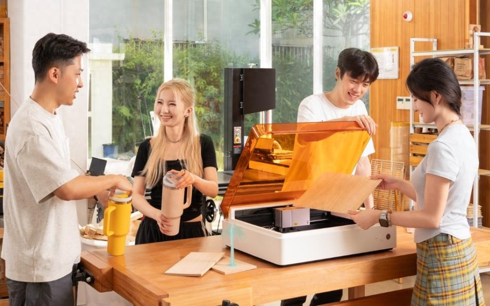 xTool冲刺港股：9个月营收近18亿利润5258万 腾讯领投2亿美元