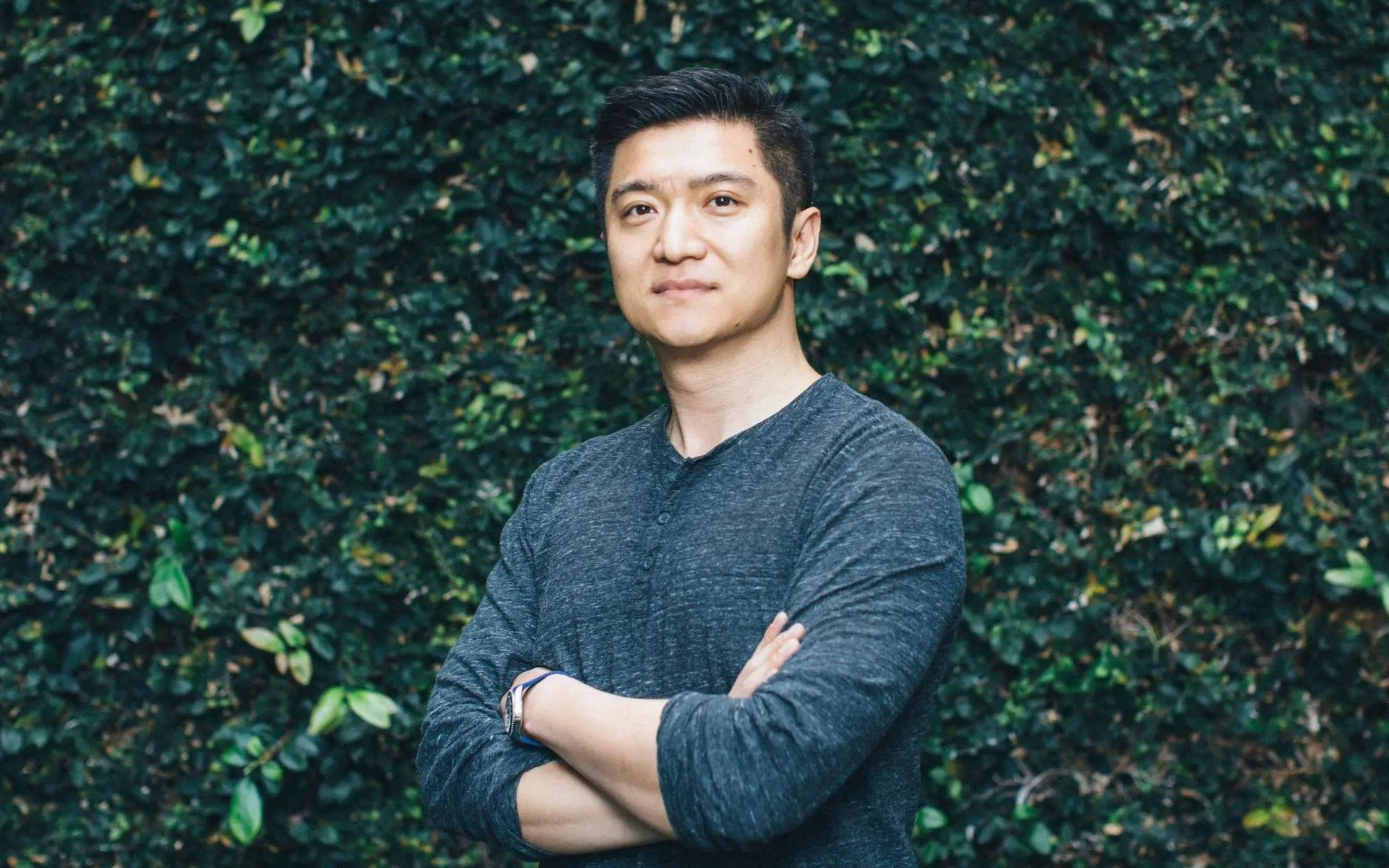 市值蒸发千亿后，要如何绝地反击？