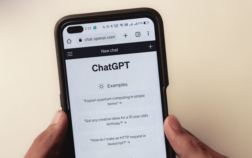 OpenAI再次推迟ChatGPT“成人模式”：优先提升智能与个性化