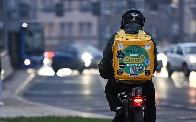 电动自行车新国标落地 如何更好回应出行需求？