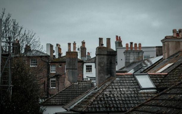 巴恩斯利获评英国首个“科技小镇” | 新民侨梁