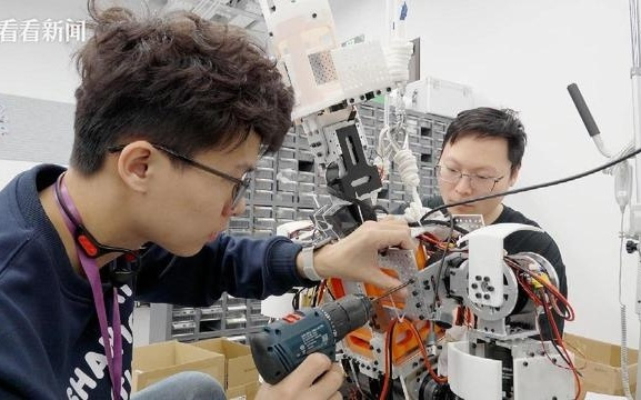这个"五一"假期 上海基础研究团队仍在全力冲刺