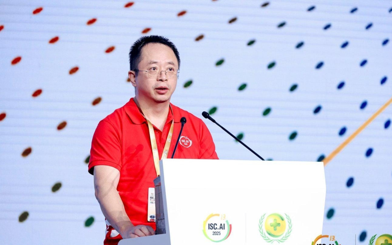 周鸿祎：现阶段智能体竞争的唯一护城河是执行力