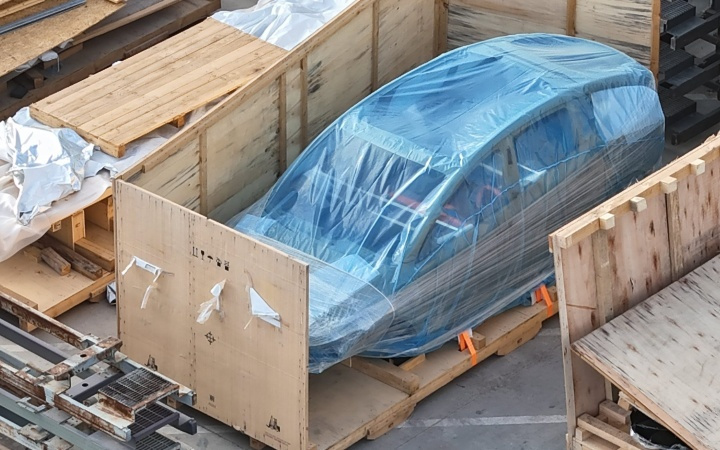 特斯拉得州工厂现神秘测试车！或为加长版Model Y