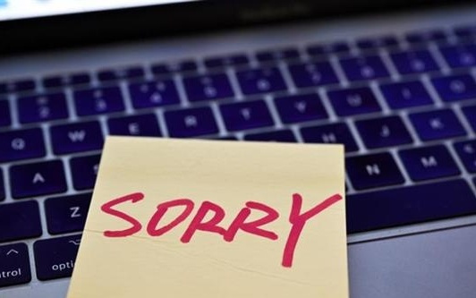 “全球大模型第一股”紧急致歉