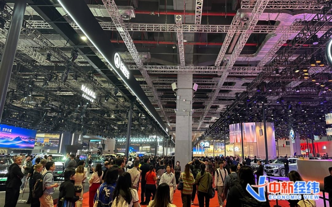 车企冲刺年度销量目标：这三家提前交卷，哪些掉队了？