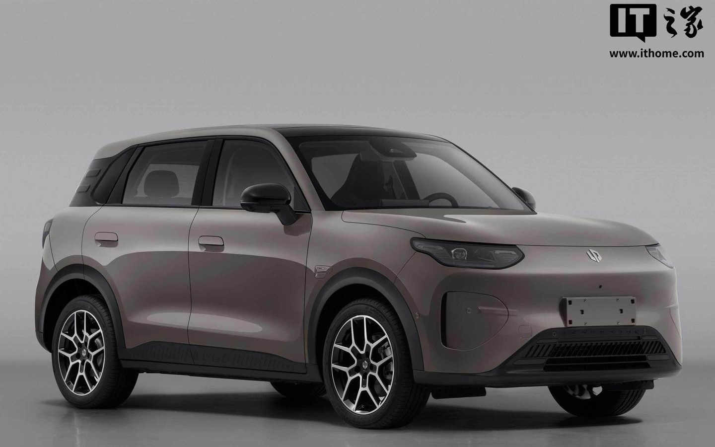 零跑A10欧洲市场命名为B03X，已现身布鲁塞尔车展