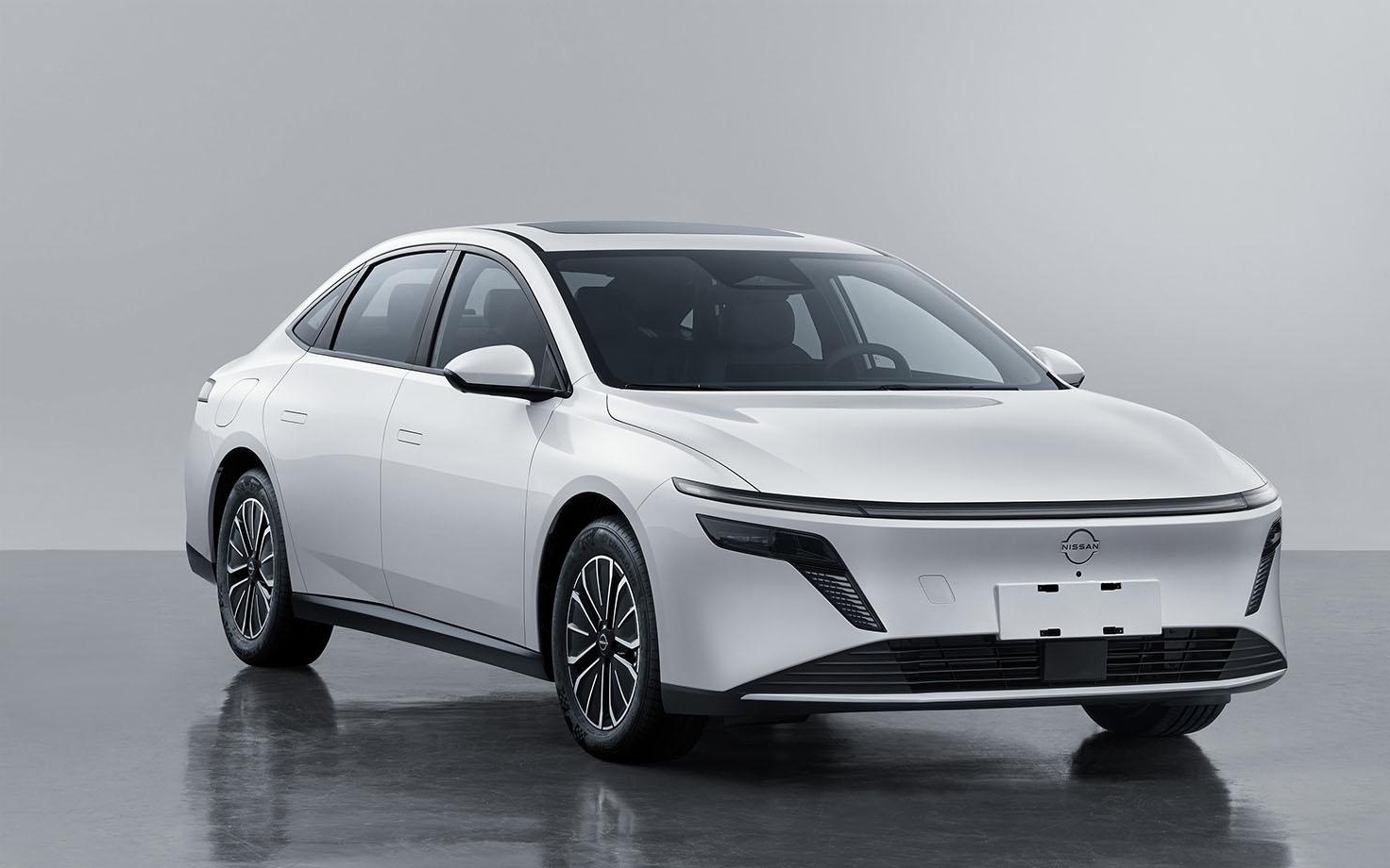 东风日产 N6 完成申报：定位中型轿车，采用 1.5L 插混系统