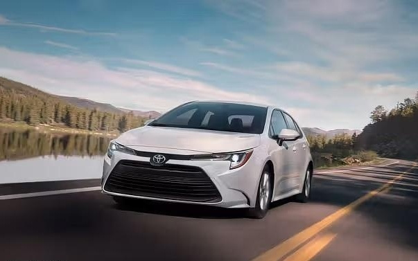 豪掷9.12亿美元，丰田将提升美国混动汽车产能